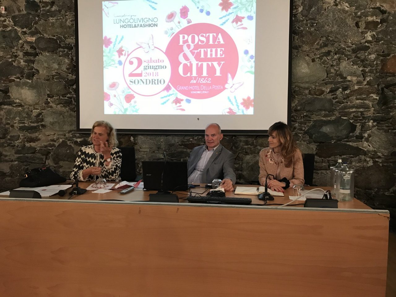 Torna “Posta and the City”