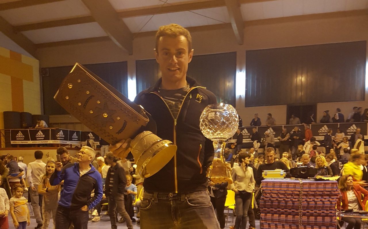 Albosaggia festeggia il suo campione Michele Boscacci