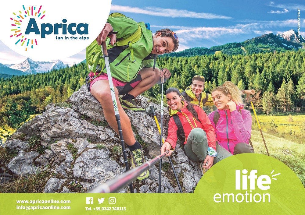 Aprica presenta il nuovo logo