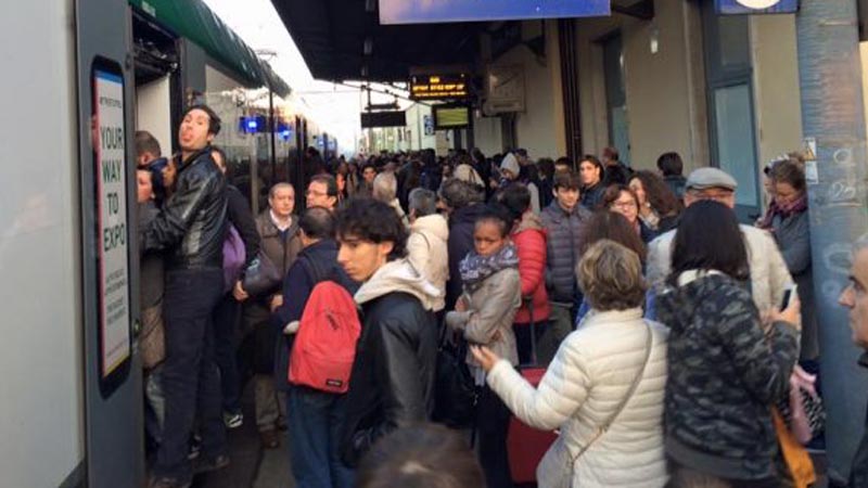 Duro affondo della Regione: “La Lombardia è la discarica dei treni vecchi di Trenitalia”