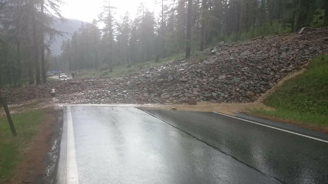 Frana sulla strada del Passo Bernina