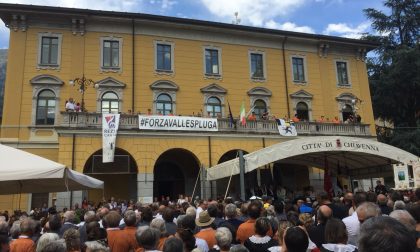 L'ultima serata di Rezia Cantat: lo Stato dei cori ha il suo inno