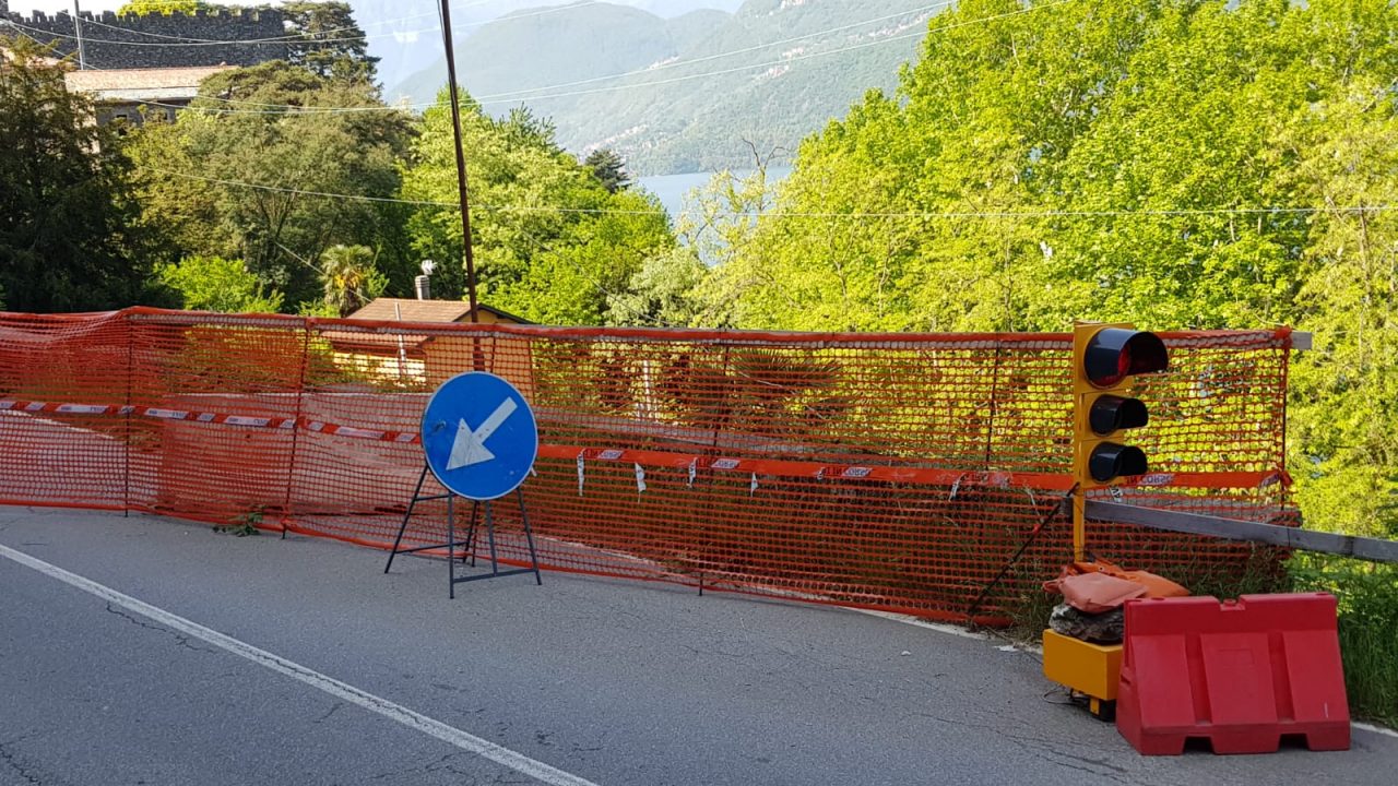 La denuncia: strade sul lago  disastrose FOTO