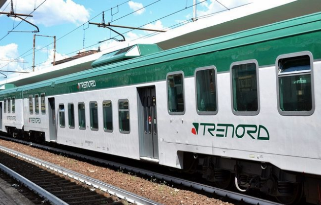 Treni Milano-Lecco-Sondrio-Tirano, il PD tuona: “Ennesima giornata di disagi, si riparte male!”