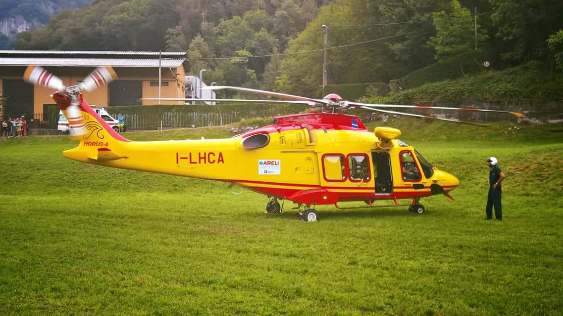 Malore in acqua a Gera Lario: gravissimo un uomo