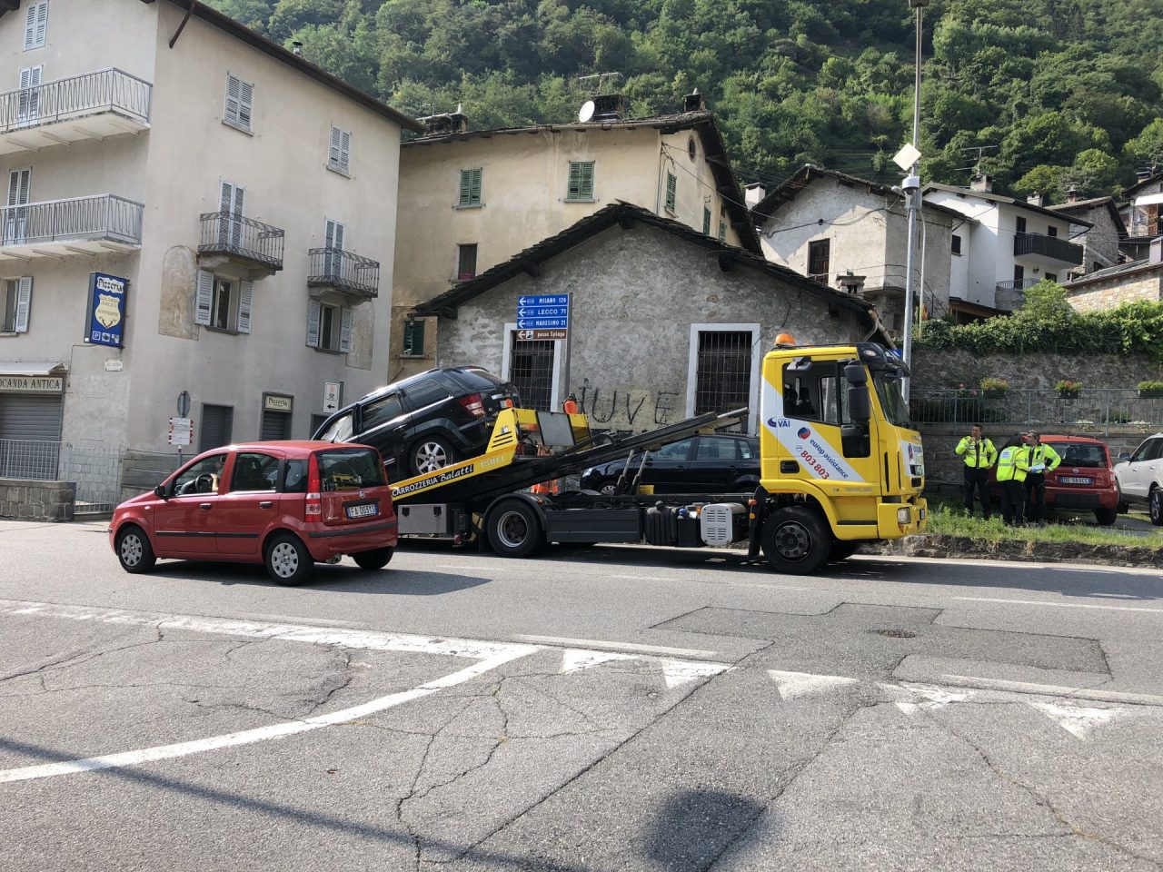 Incidente in viale Maloggia a Chiavenna