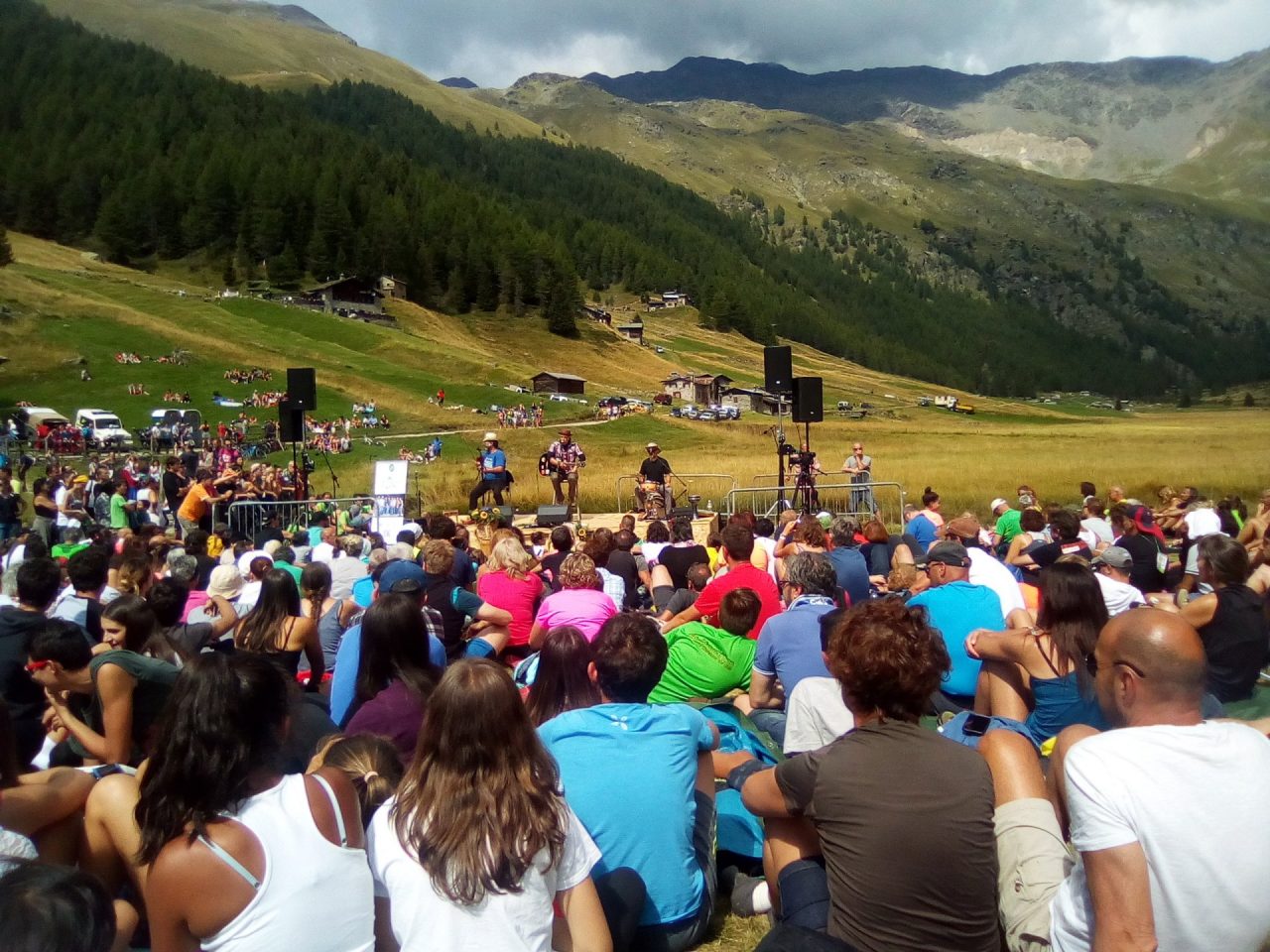 De Sfroos, un rito in Val di Rezzalo