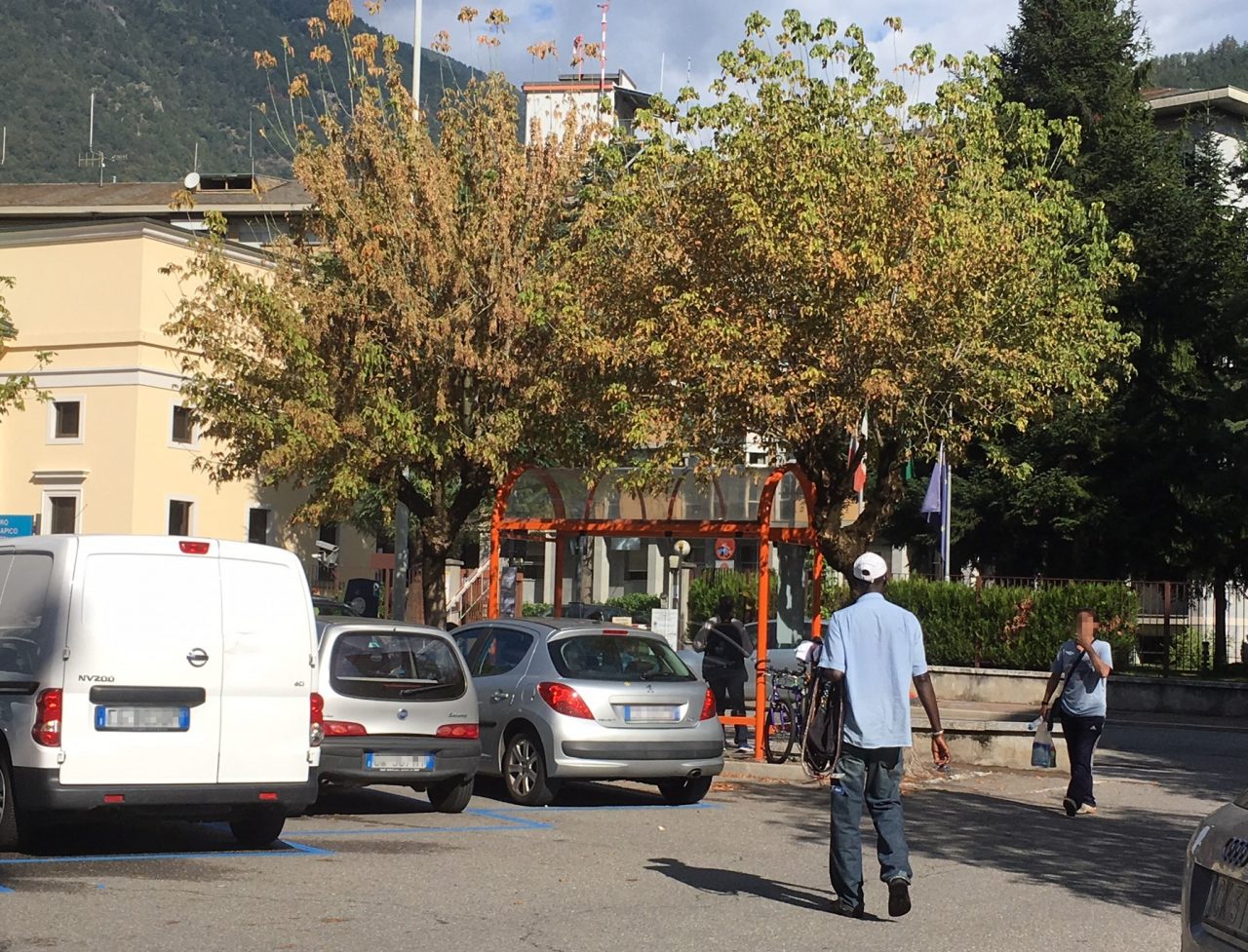 Il Comune dichiara guerra ai venditori abusivi