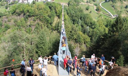 Inaugurazione col botto per il Ponte nel Cielo in Val Tartano