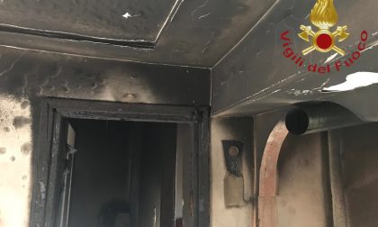 Paura in Alta Valle: fiamme in un appartamento FOTO