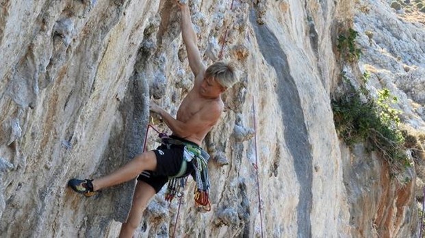 Gioco suicida su Youtube: indagato mantovano per la morte del 14enne Igor Maj