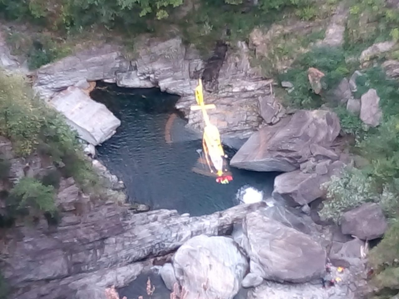 Incidente durante il canyoning, un ferito grave