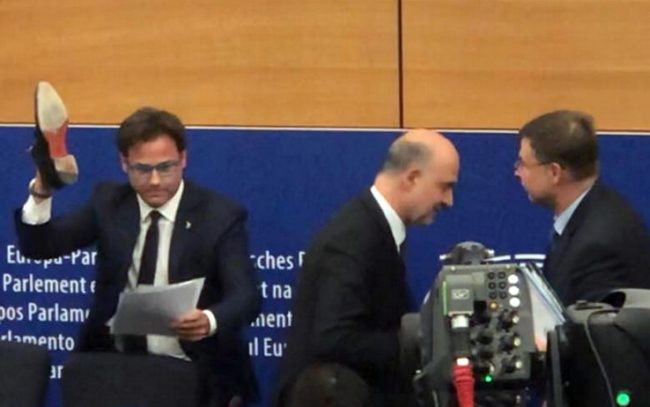 Ue boccia la manovra: Ciocca come Kruscev, scarpa contro Moscovici VIDEO
