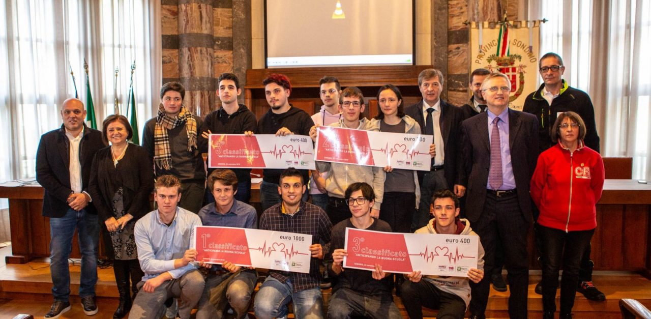 Studenti a scuola di primo soccorso