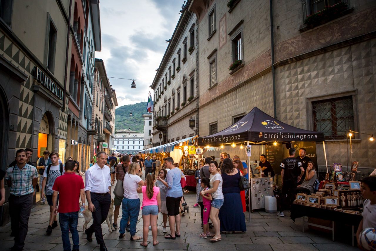 Notte dei saldi a Sondrio