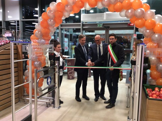 Iperal apre un nuovo supermercato