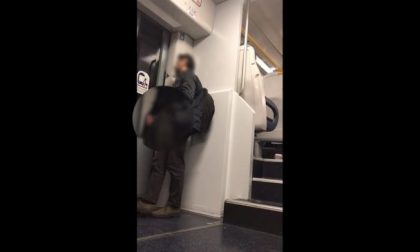 Maniaco si tocca davanti a una studentessa in treno