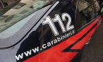 Fugge dai carabinieri ma si schianta con l'auto, donna in arresto a Chiavenna
