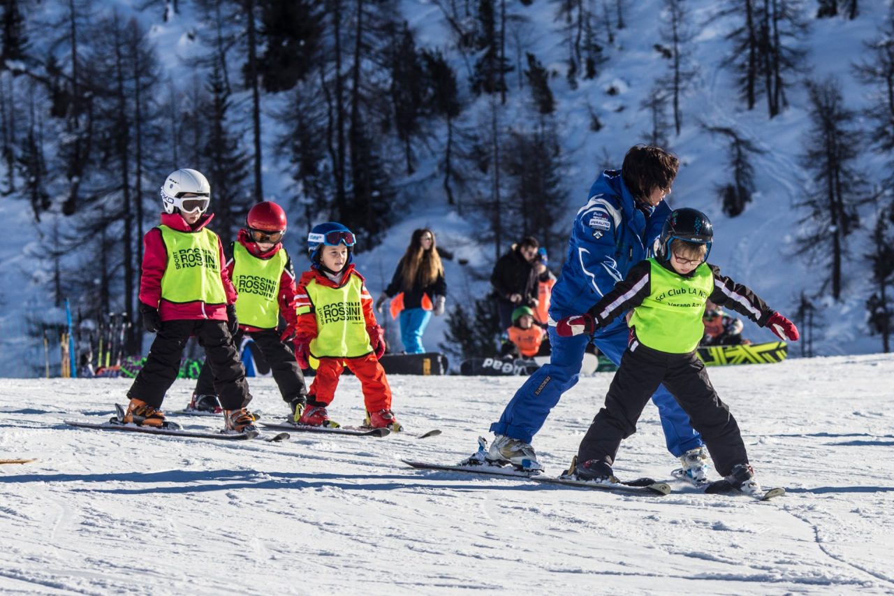 Corso di sci con la Polisportiva