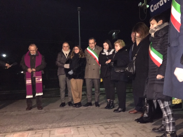Deragliamento Pioltello: contestazione a Toninelli durante la commemorazione VIDEO