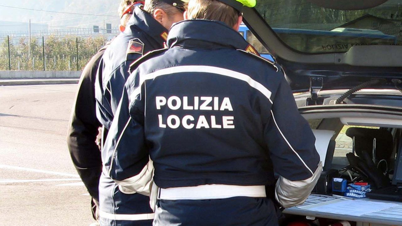 Agente della Polizia locale accoltellato, Zamperini: “Tolleranza zero contro chi spaccia”