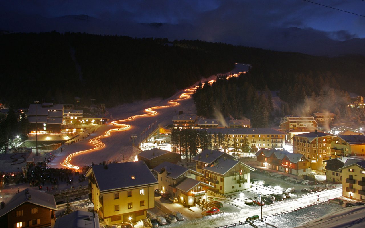 A Santa Caterina lo sci notturno oggi è gratis