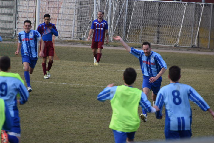 Moretti decide il derby di Morbegno LE FOTO