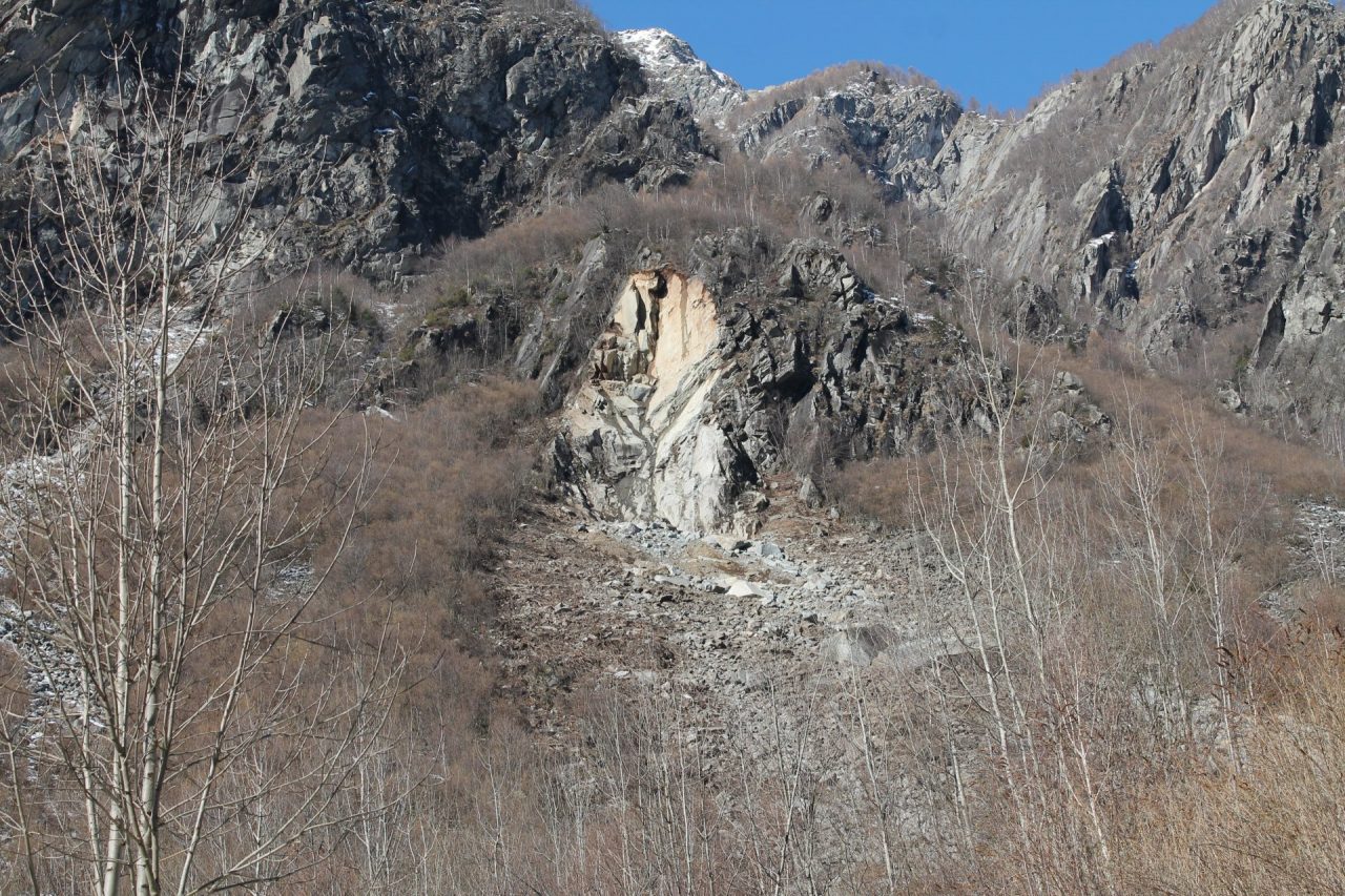 Val Masino, gli sfollati chiedono certezze
