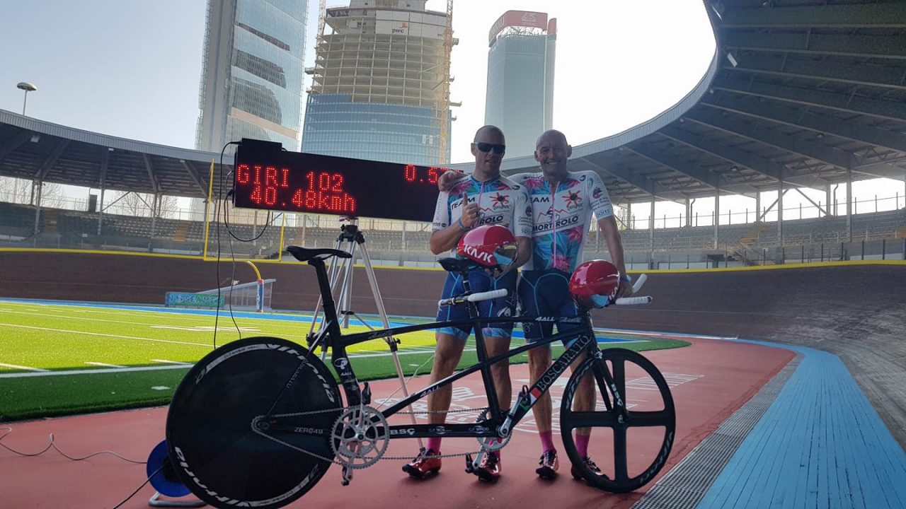 Team Mortirolo Lanzarote: 40,48 KM per l’ora di Pierre e Cecio