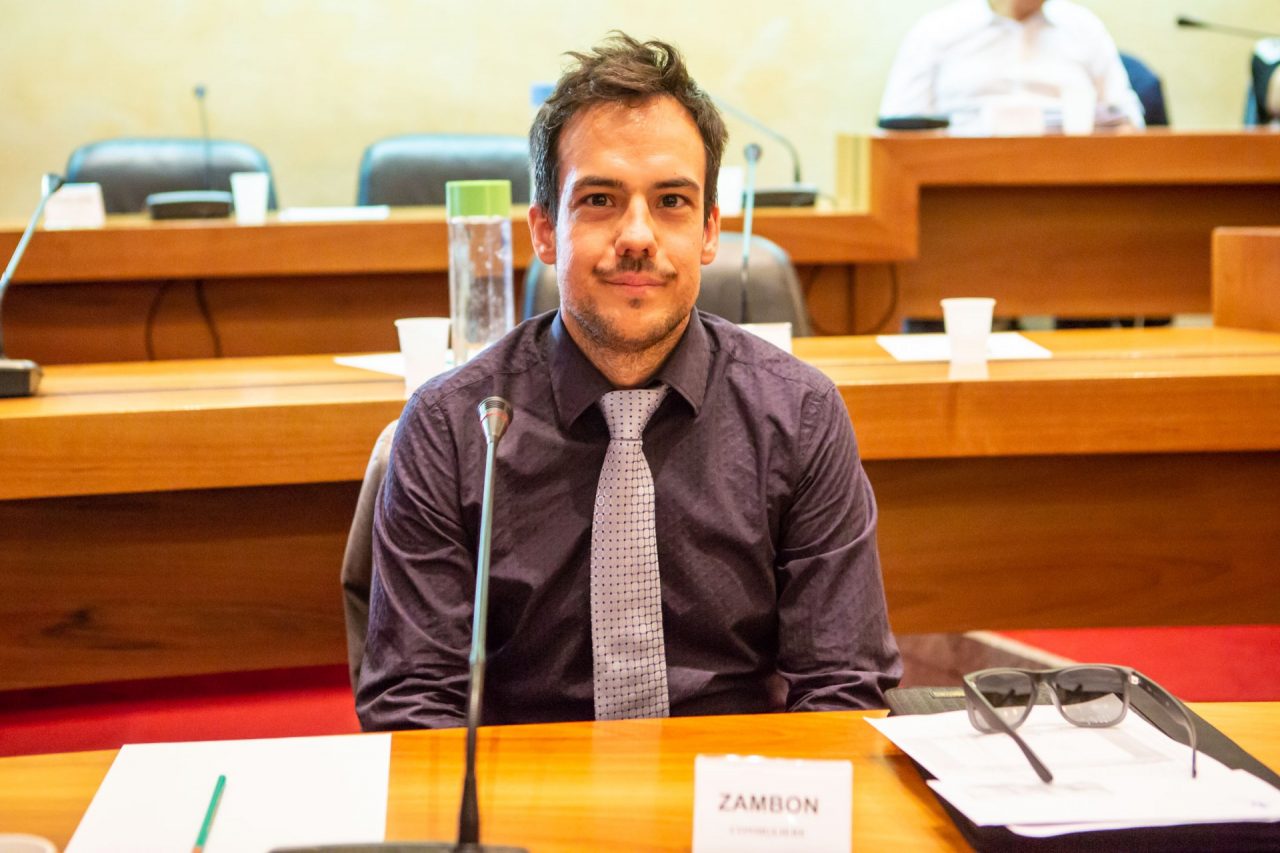 Vetrina virtuale per i commercianti, Sondrio Civica: “Un cambio di idea dell’Amministrazione?”