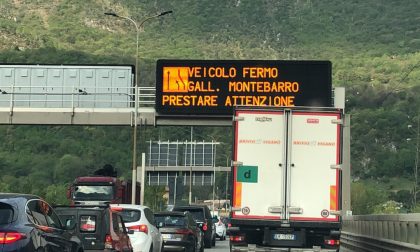 Tir in panne sulla Statale 36: traffico bloccato da Lecco verso Milano