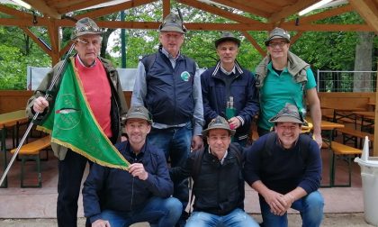 Rubati cappelli e gagliardetti degli alpini dopo l'adunata del centenario