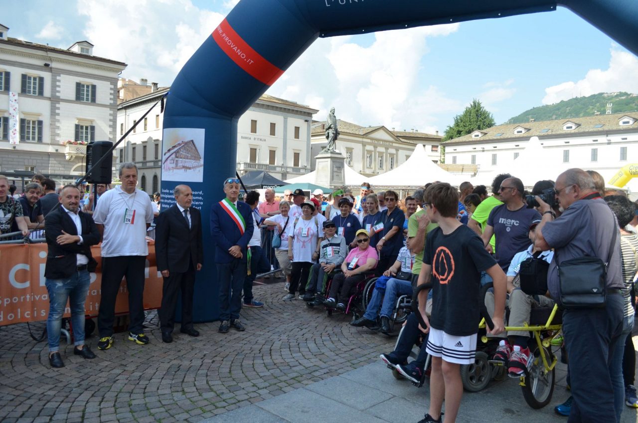 A Sondrio la Camminata della Repubblica