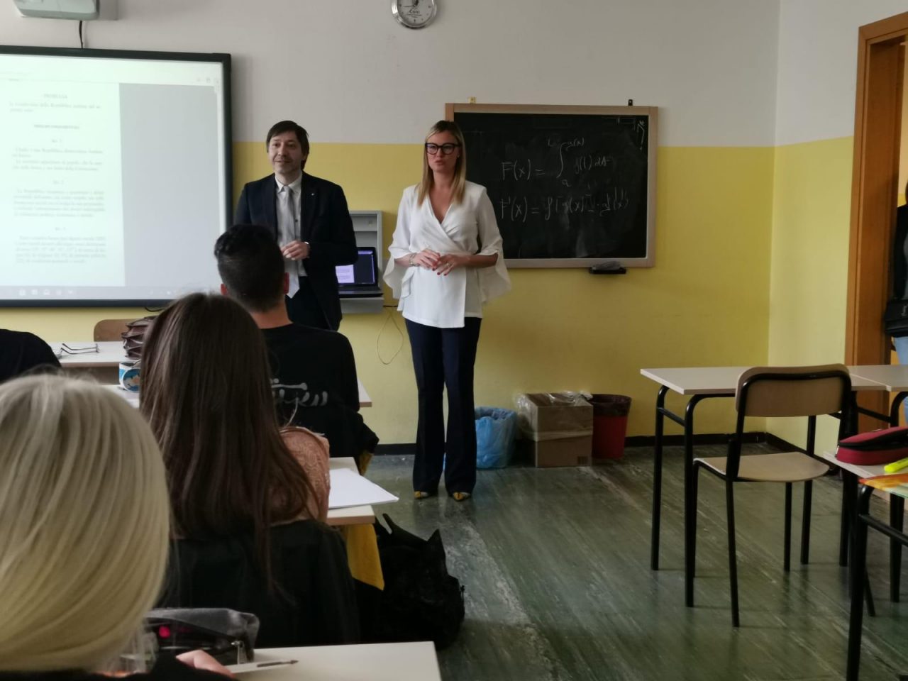 La Vicepresidente della Commissione Sanità di Regione Lombardia incontra gli studenti