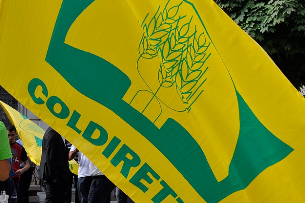 Tredicesima per pagare mutui, tasse e bollette  ma non si rinuncia alla filiera corta nel piatto