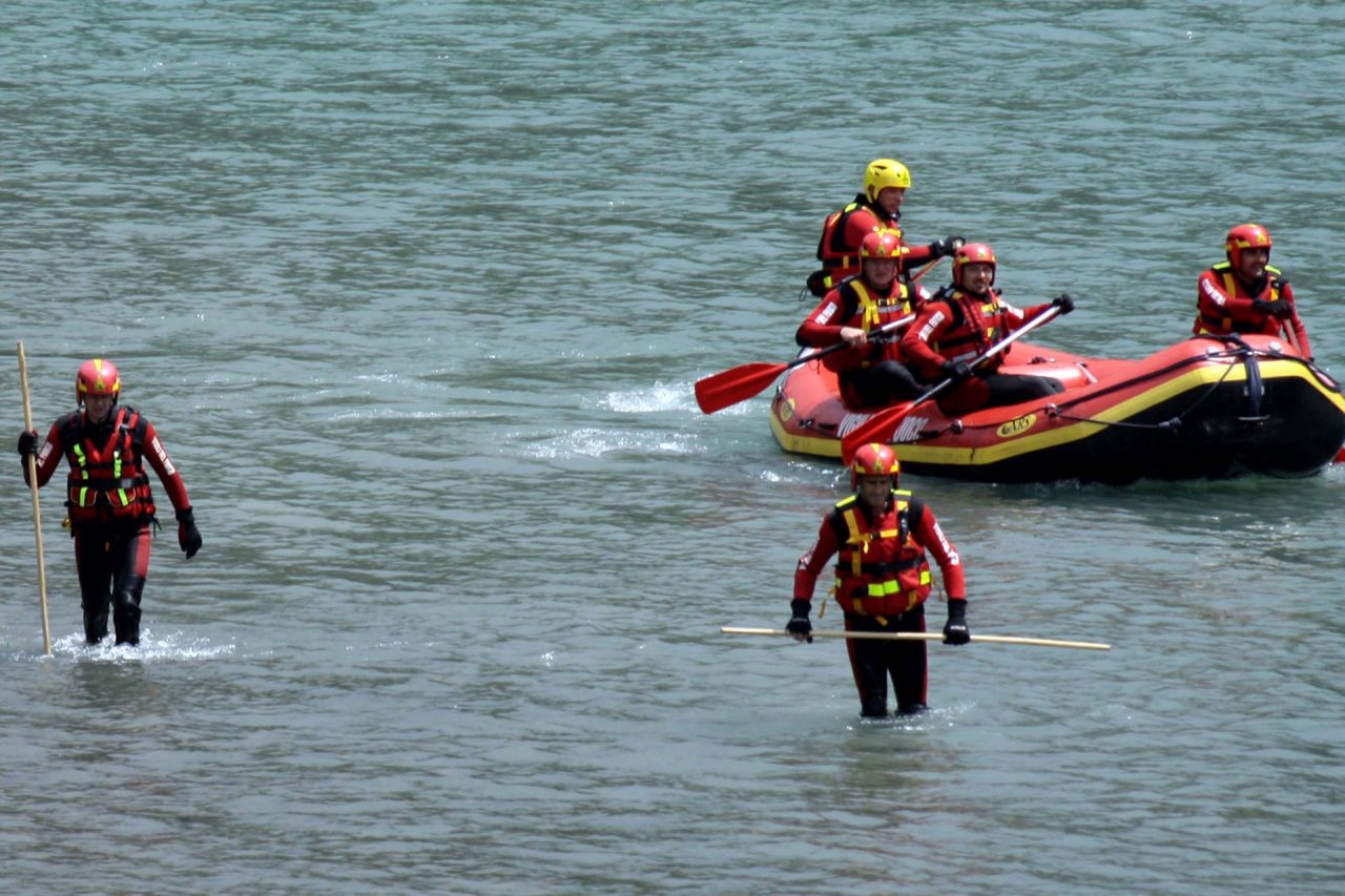 Cadavere recuperato dal Lago