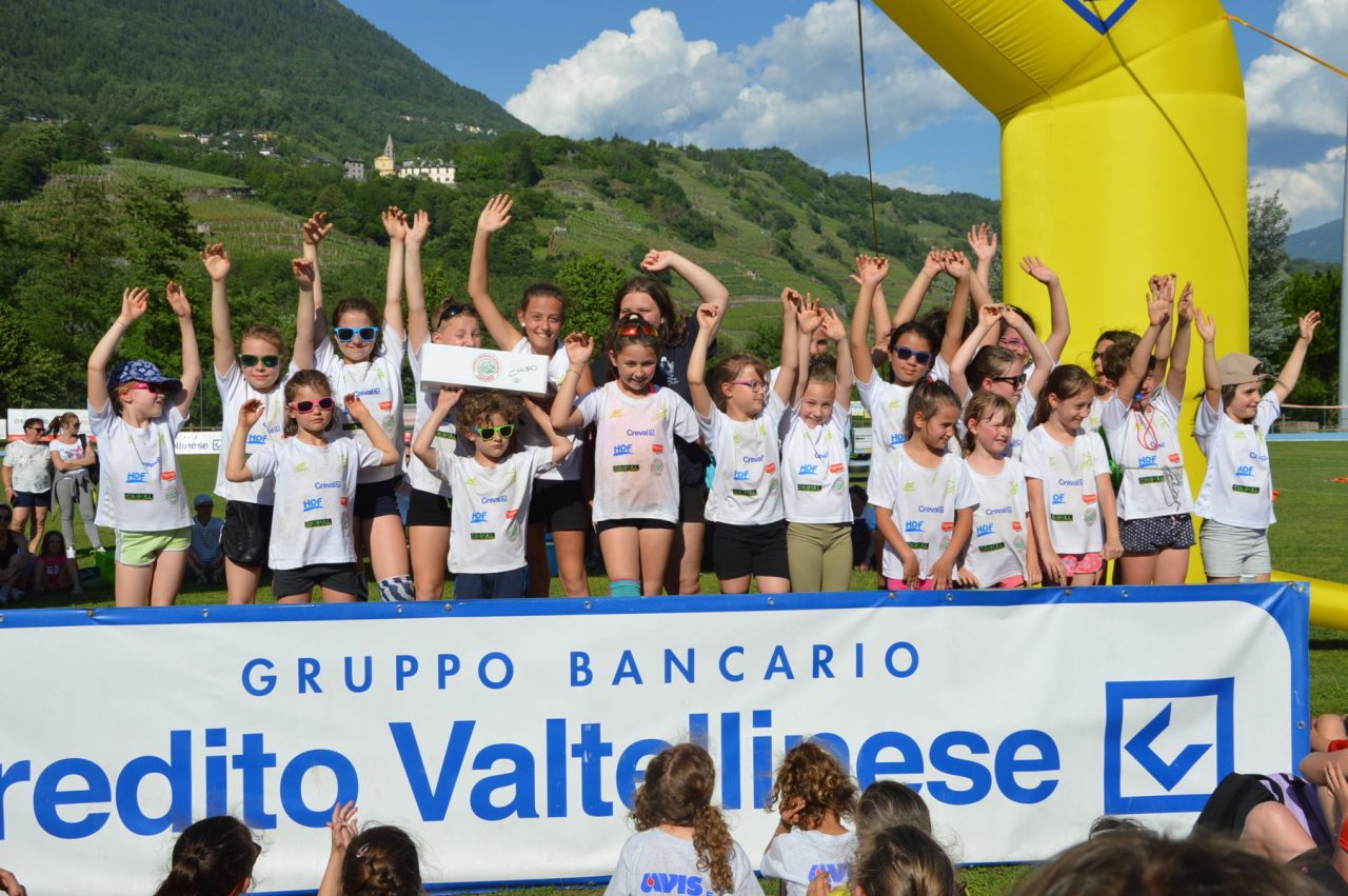 Piccoli pallavolisti in festa a Chiuro