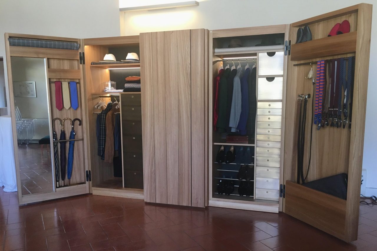 E’ made in Sondrio l’armadio tecnologico ispirato a quello di Gabriele D’Annunzio