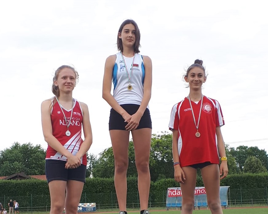 Elena Galli vince nel Giavellotto