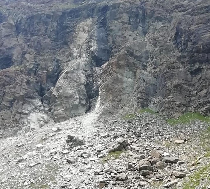 Enorme frana in val di Scerscen