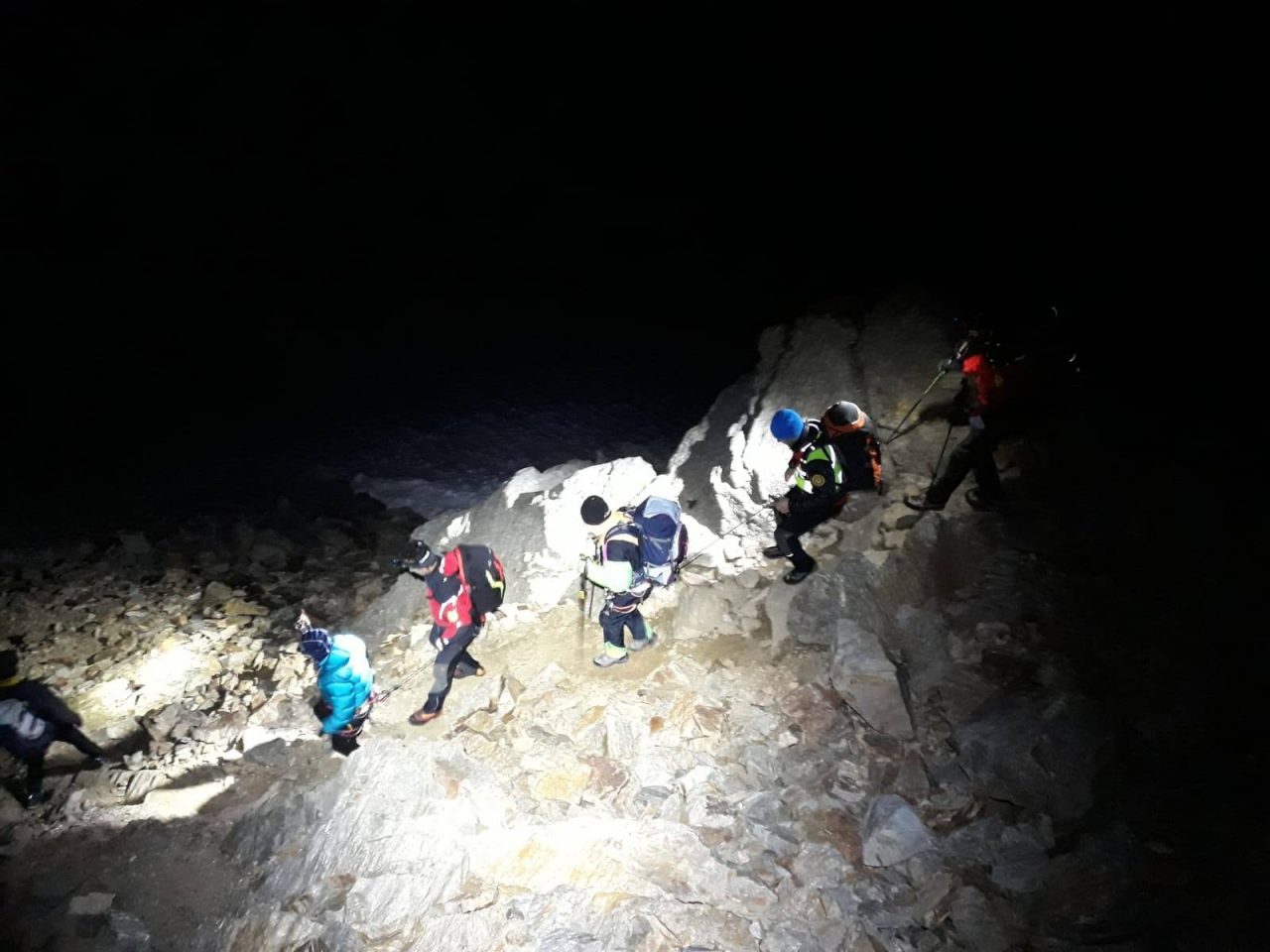 Soccorsa per un malore in quota rifiuta il trasporto in ospedale VIDEO