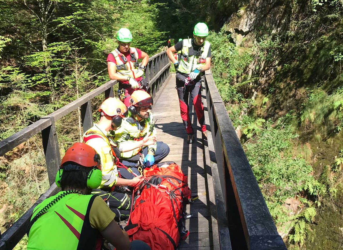Fungiatt ferito recuperato dall’elisoccorso VIDEO