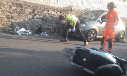 Incidente a Lezzeno: terribile schianto tra auto e moto FOTO