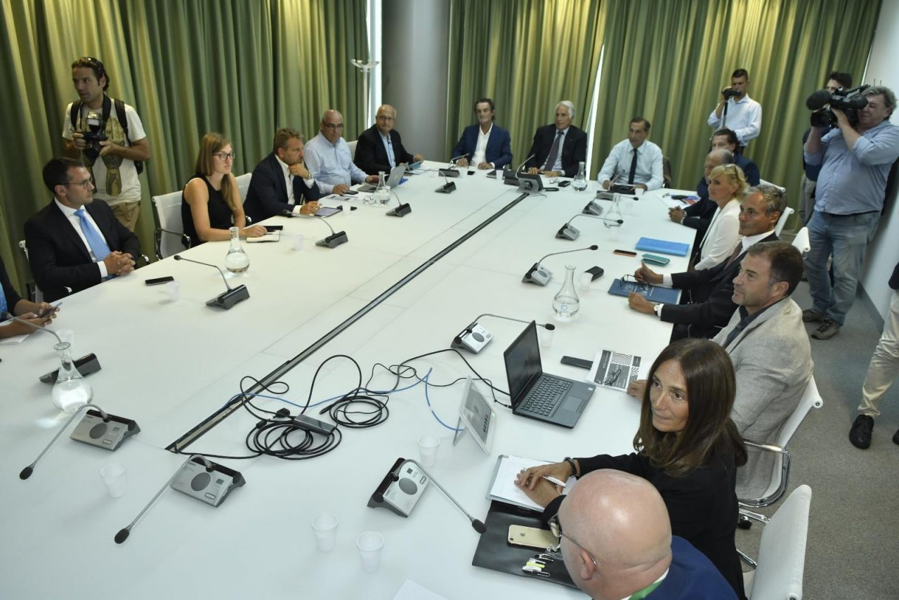 “Serve subito una legge per le Olimpiadi 2026”