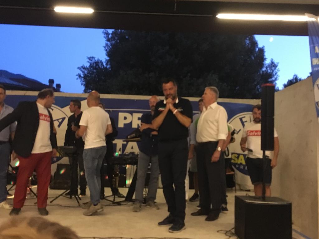 Bagno di folla a Colico per il Vicepremier Salvini FOTO E VIDEO