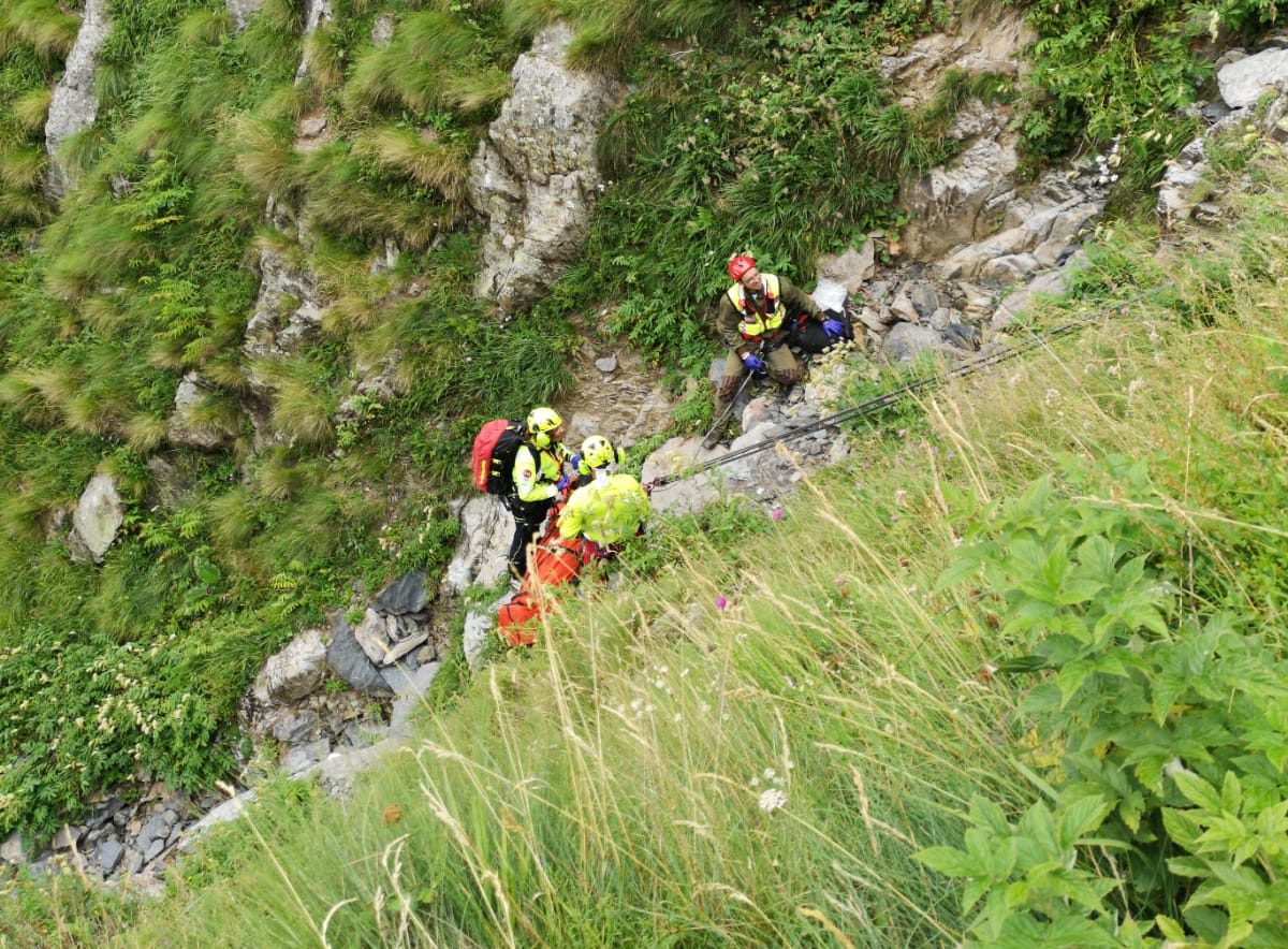 Cercatori di funghi ed escursionisti salvati dal Soccorso Alpino