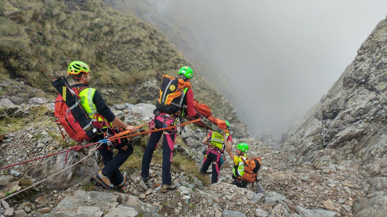 Escursionisti in difficoltà, salvati dai soccorsi