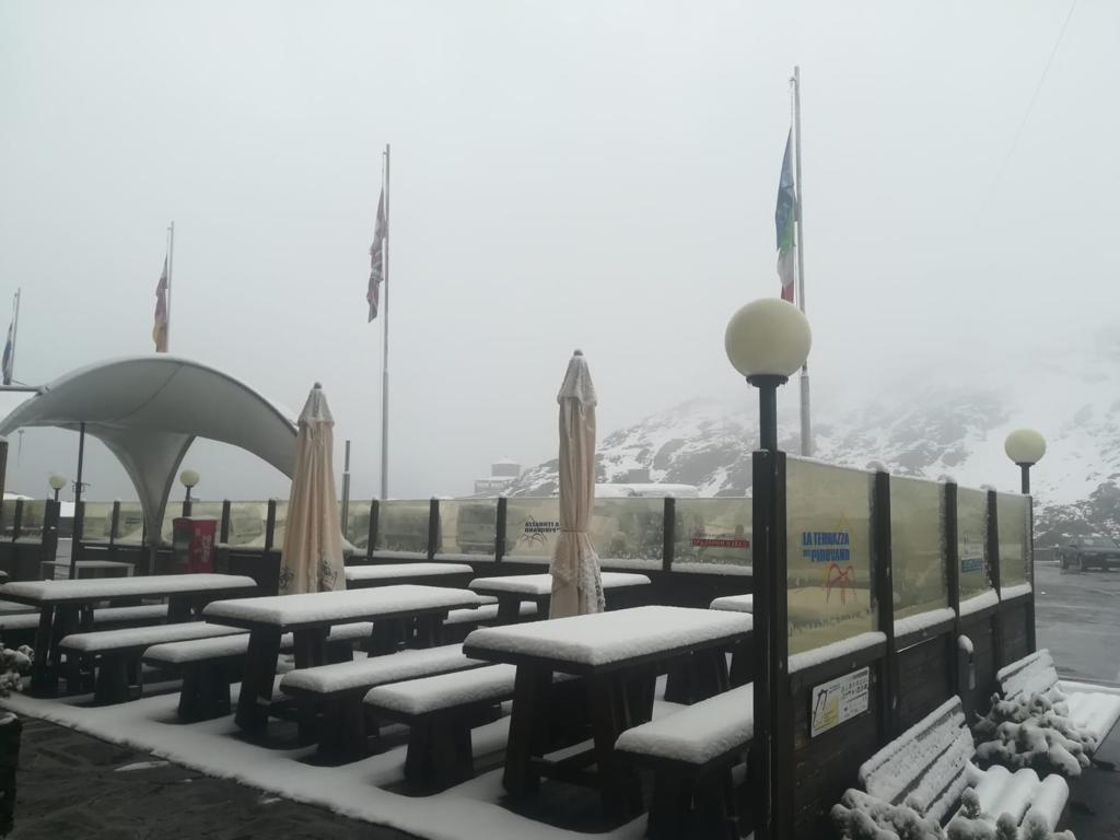 Allo Stelvio arriva la neve