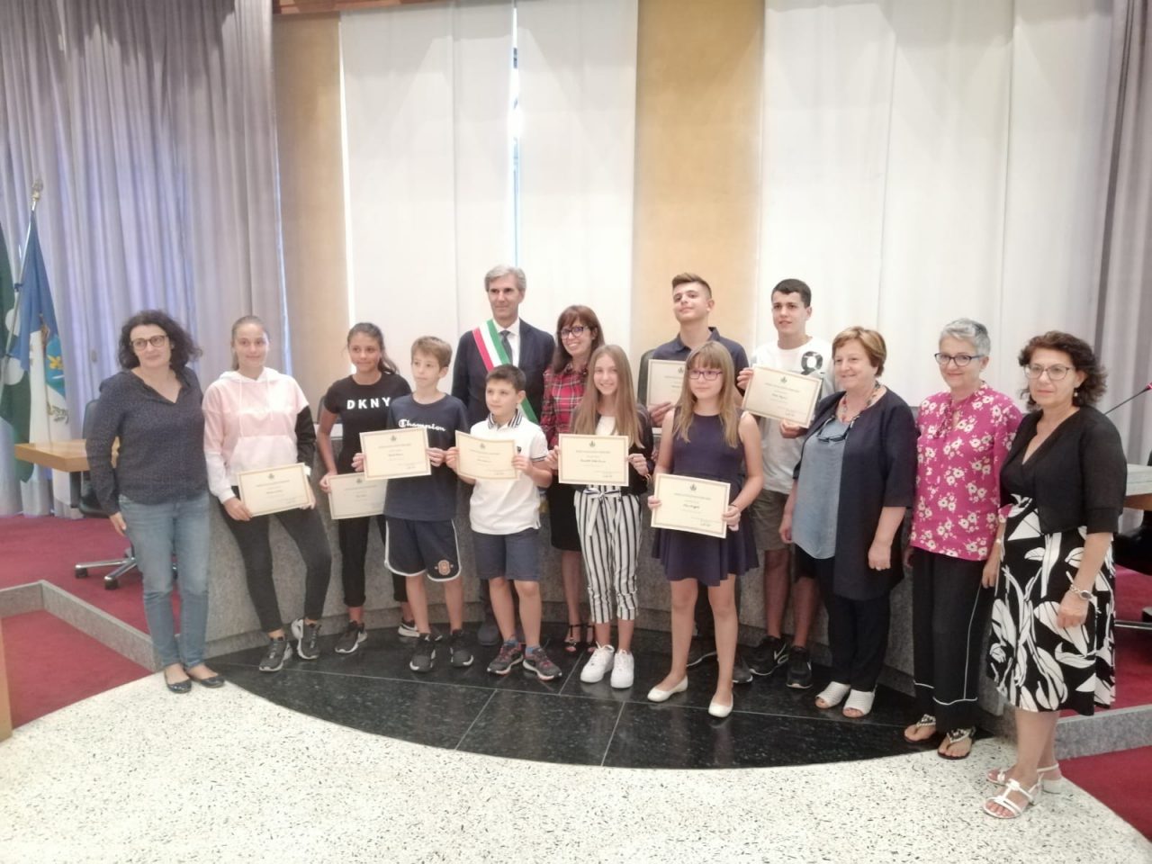 Consegnate otto borse di studio a bambini e ragazzi meritevoli