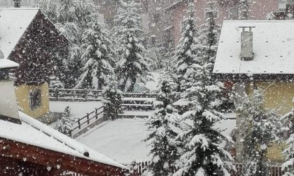 La neve fa capolino in Valtellina